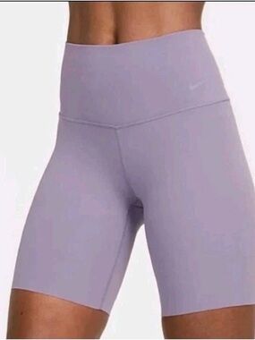 Nike High-Waist Lavender Bike Shorts for Women